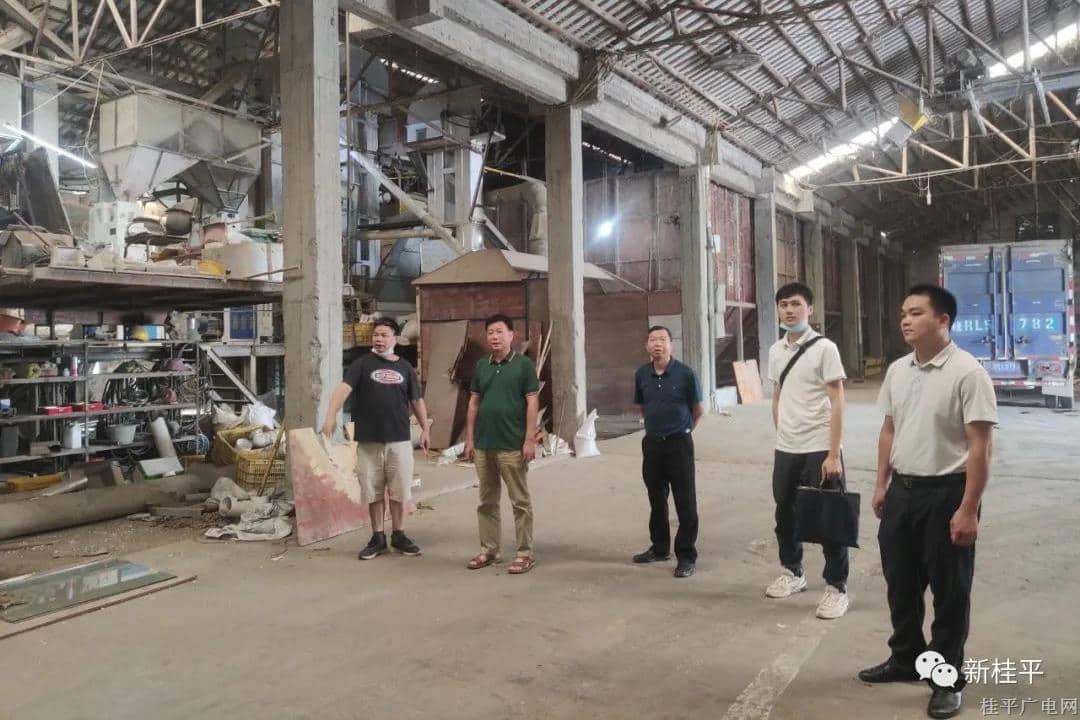  桂平市人力資源和社會保障局構(gòu)建服務(wù)企業(yè)“直通車”,，護(hù)航經(jīng)濟(jì)穩(wěn)定發(fā)展