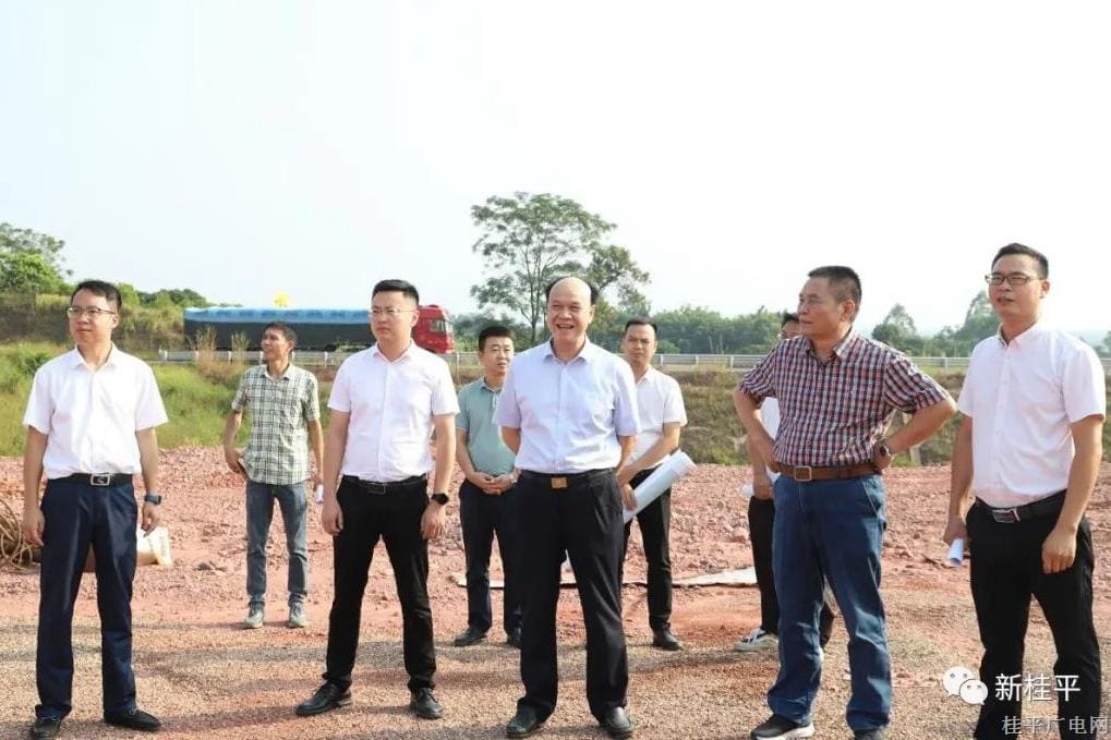 羅冠榮到桂平市農(nóng)產(chǎn)品加工產(chǎn)業(yè)園調(diào)研