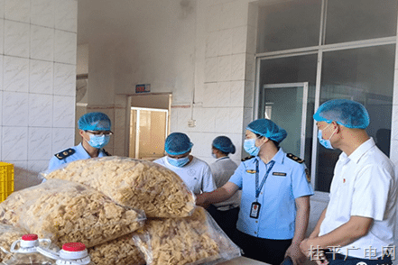 桂平市垌心鄉(xiāng)：持續(xù)推進食品安全“兩個責任”工作機制落地見效 確保校園食品安全