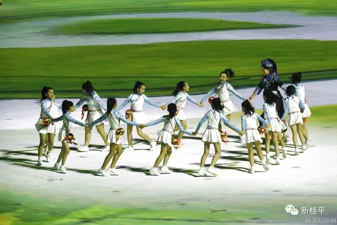 學(xué)青會(huì)丨在青春的賽道上奮力奔跑——第一屆全國(guó)學(xué)生（青年）運(yùn)動(dòng)會(huì)成功舉辦觀察