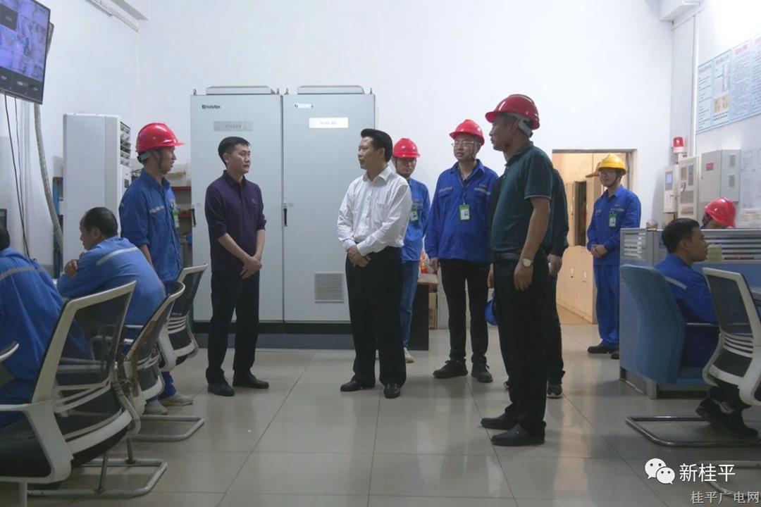潘漢勝到我市檢查指導(dǎo)安全生產(chǎn)和森林防滅火工作