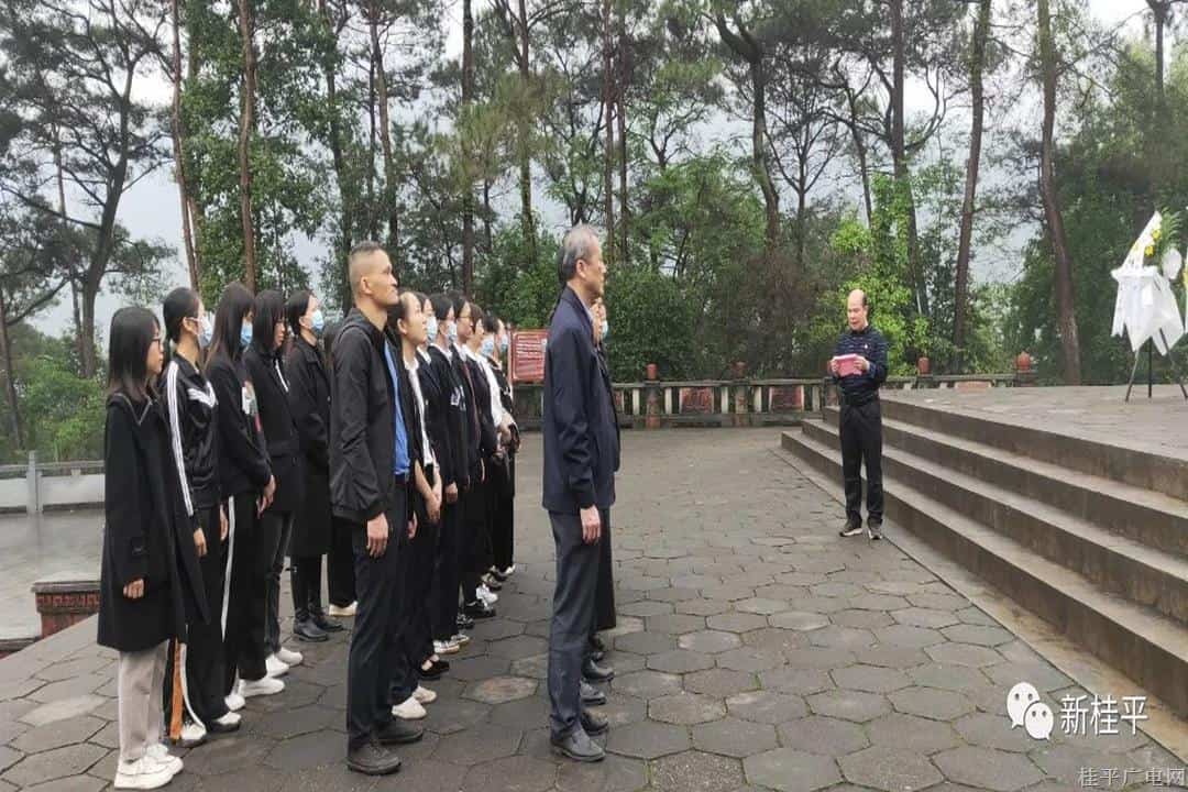 【網(wǎng)絡(luò)中國節(jié)·清明】桂平市民政局開展“傳承紅色精神 汲取奮進(jìn)力量”黨建帶團(tuán)建活動(dòng)