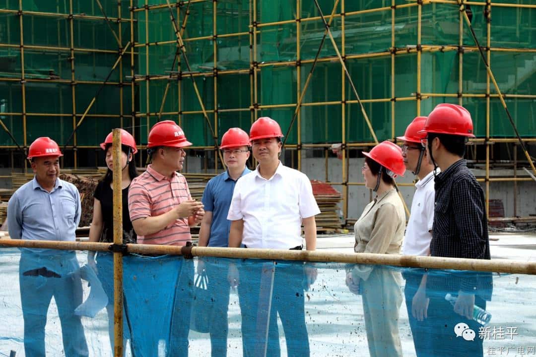黃德佳帶隊調(diào)研我市房地產(chǎn)企業(yè)工作