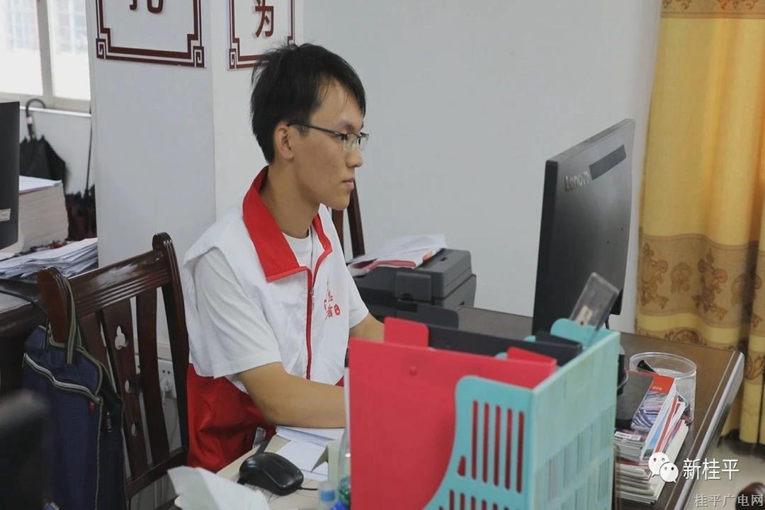 西部計劃志愿者陳謙：扎根基層 綻放多彩青春