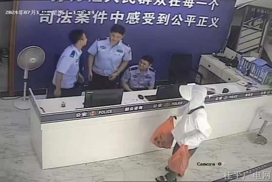 雙向奔赴的感動,！熱心群眾為桂平公安送西瓜解暑