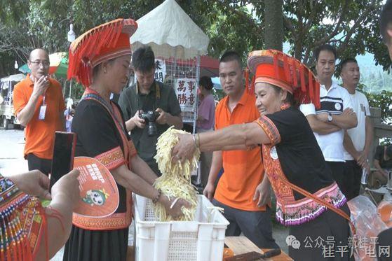 紫荊鎮(zhèn)組織開(kāi)展第二屆竹筍文化活動(dòng)節(jié)