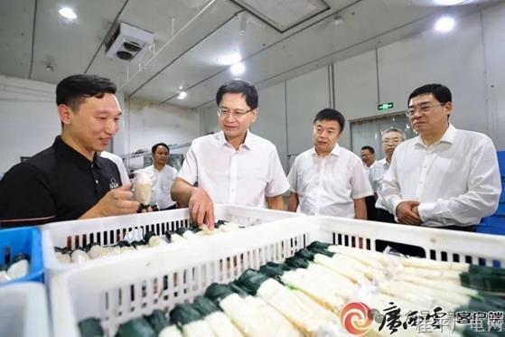 藍天立主持召開經(jīng)濟運行工作片區(qū)會